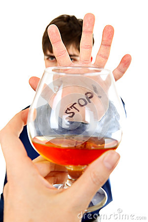 吃药的时候还喝酒?朋友,好好活着不好吗?